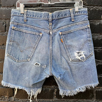 Big E Levi’s shorts