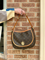 Louis Vuitton Shoulder Bag
